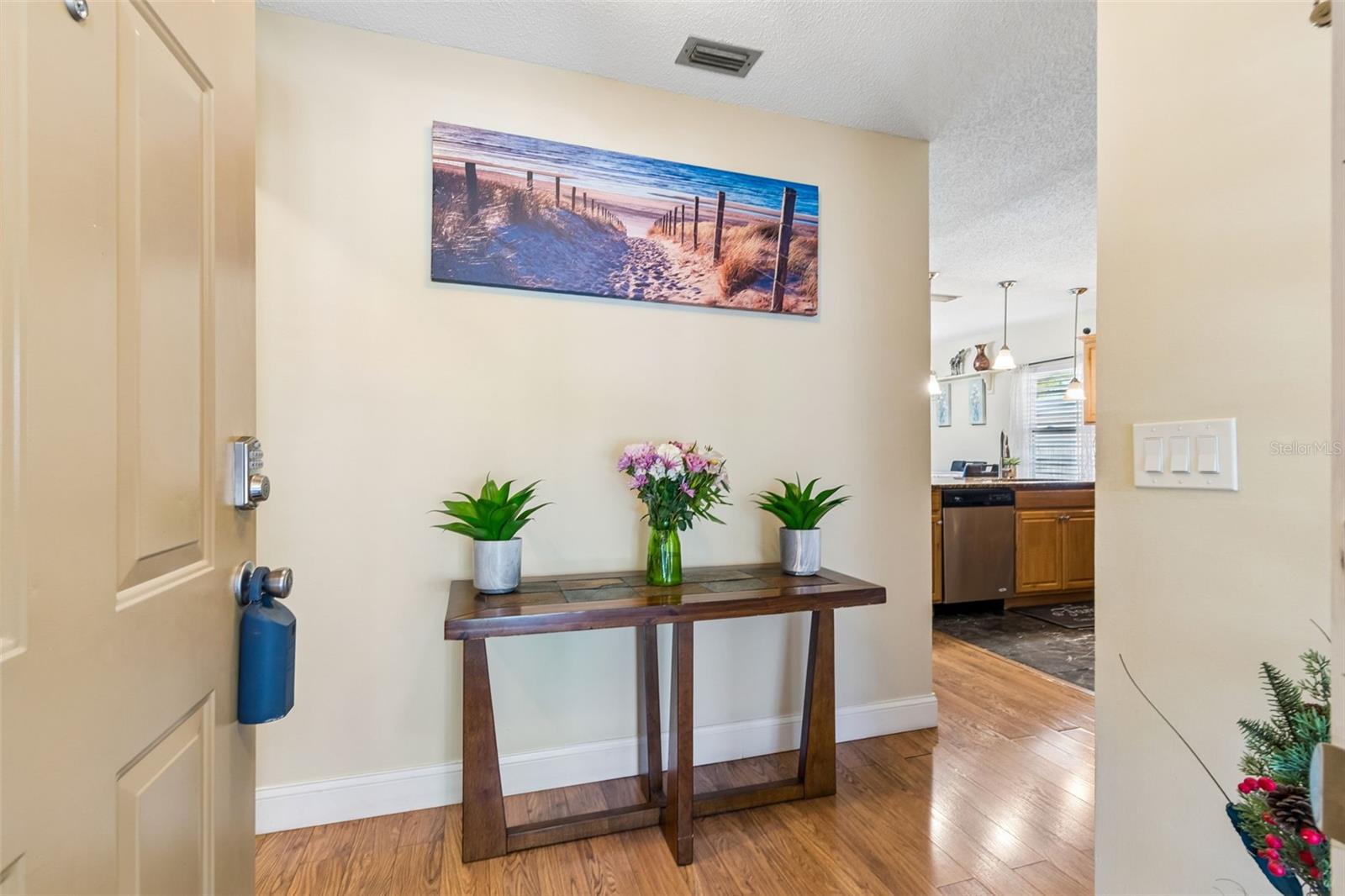 Image 5 of 50 For 14827 Oak Vine Drive