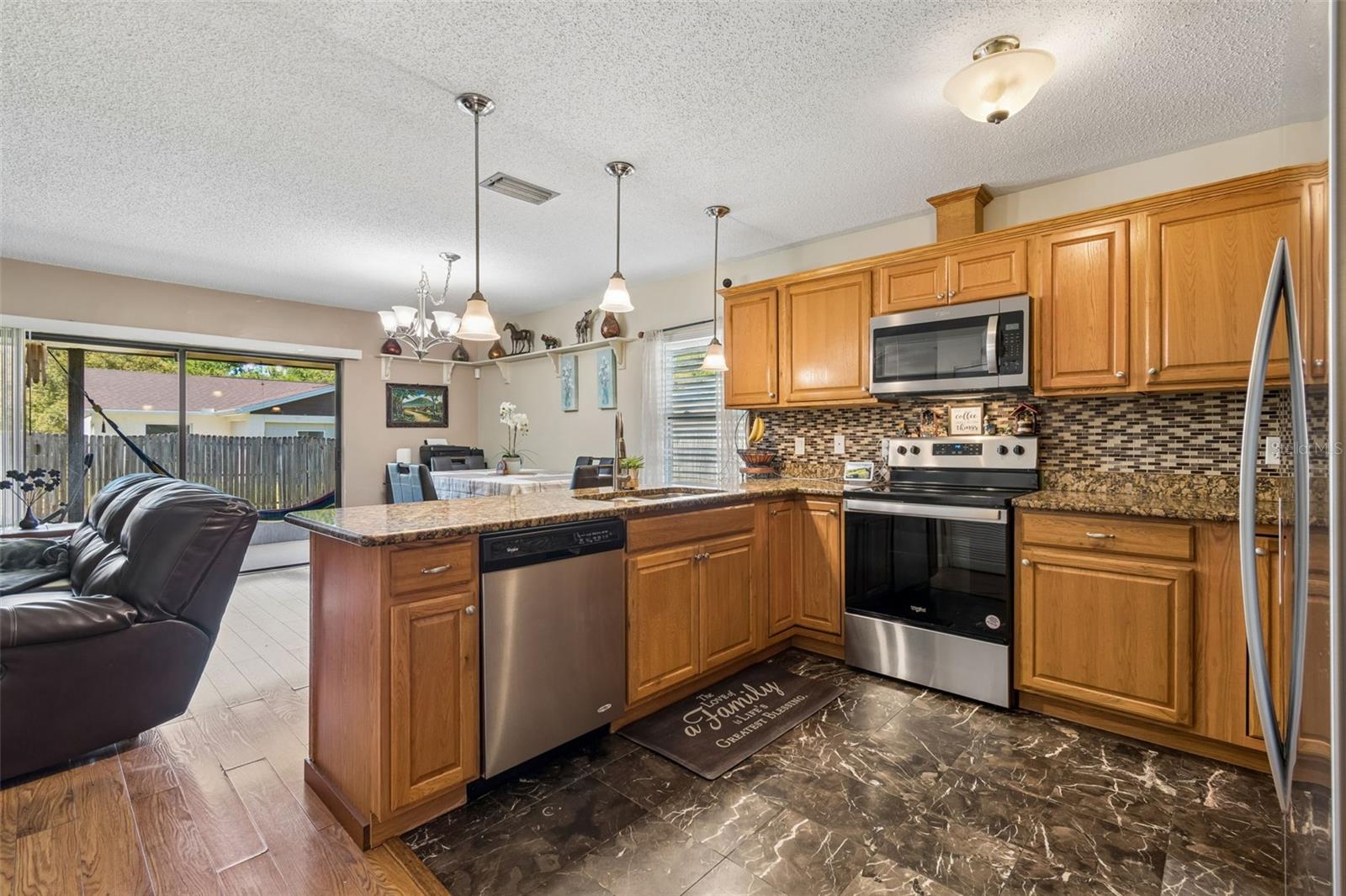 Image 9 of 50 For 14827 Oak Vine Drive