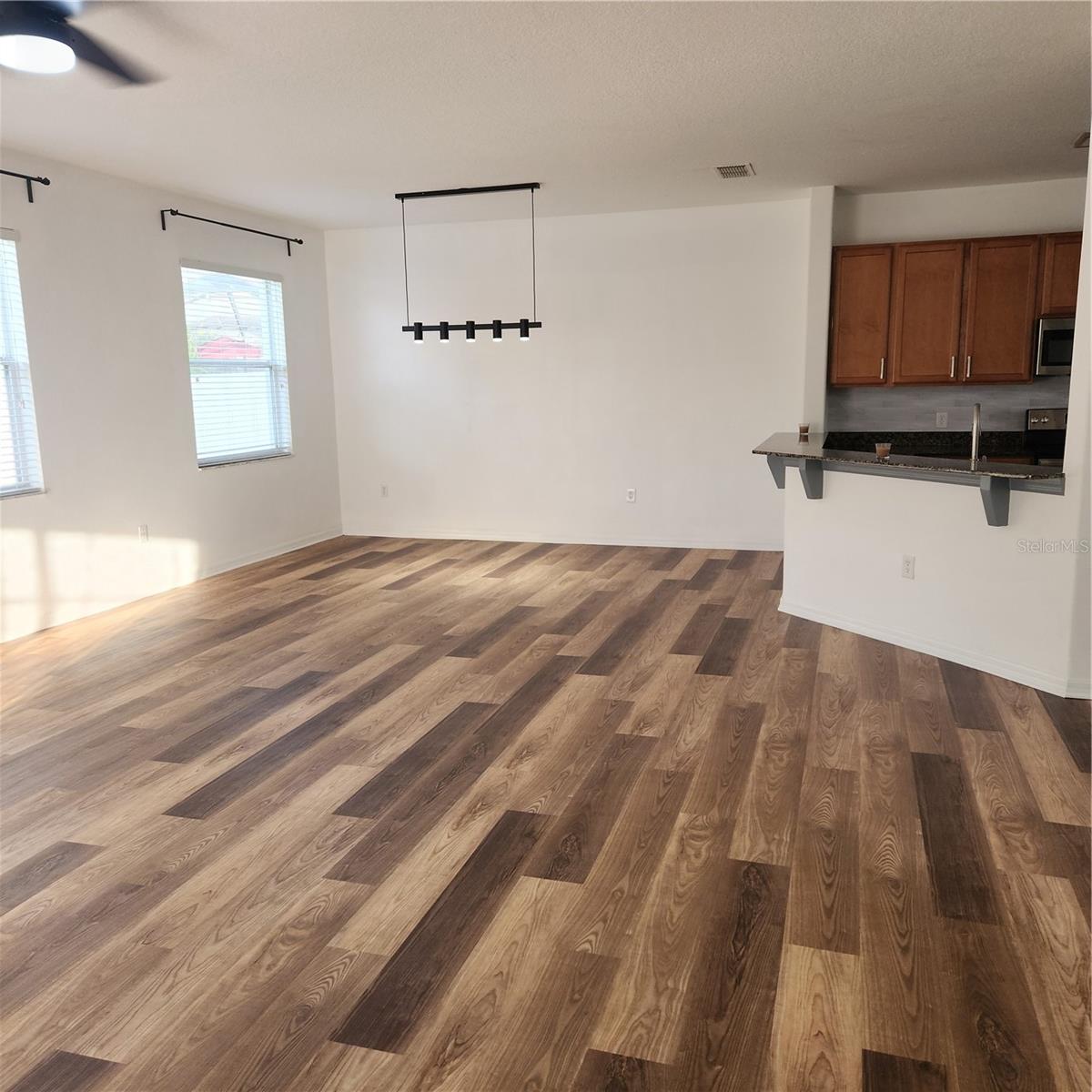 Image 3 of 23 For 3048 Chessington Drive