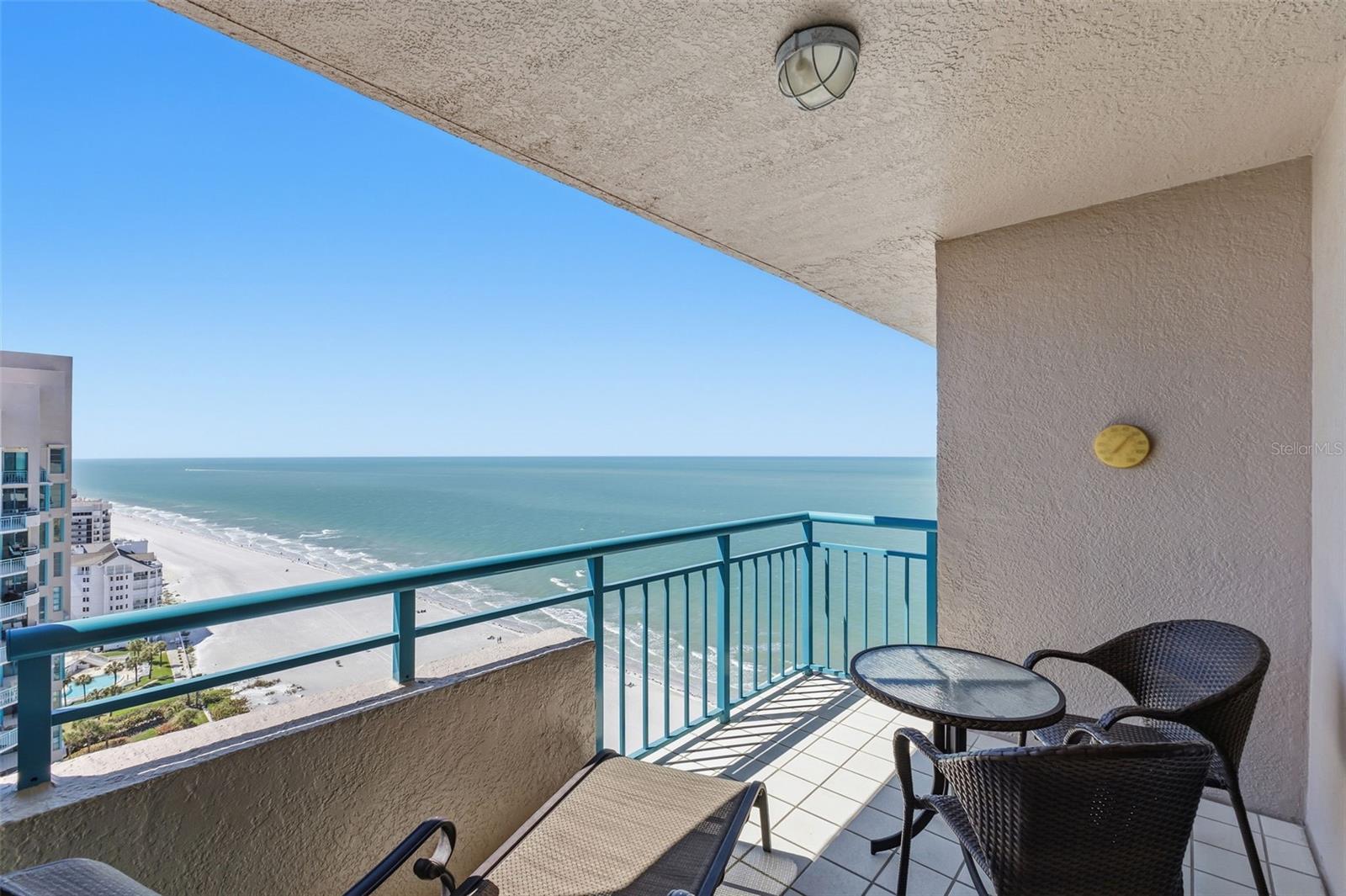 Image 17 of 56 For 1540 Gulf Boulevard 2102