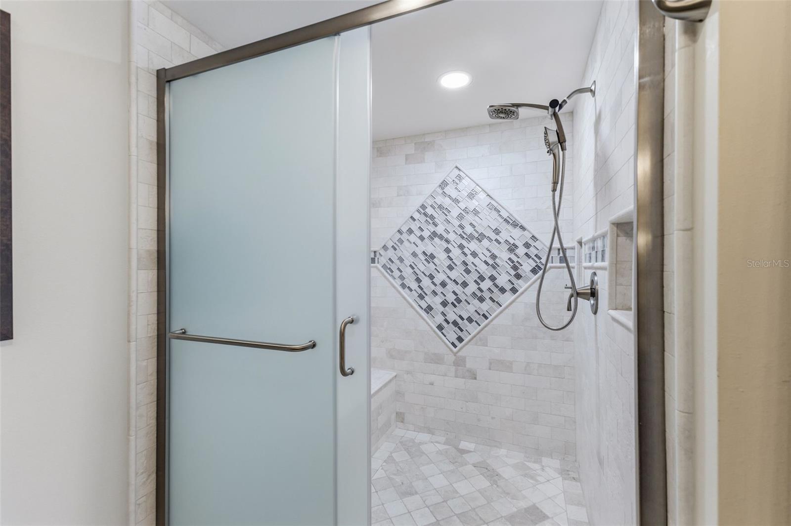 Image 21 of 56 For 1540 Gulf Boulevard 2102