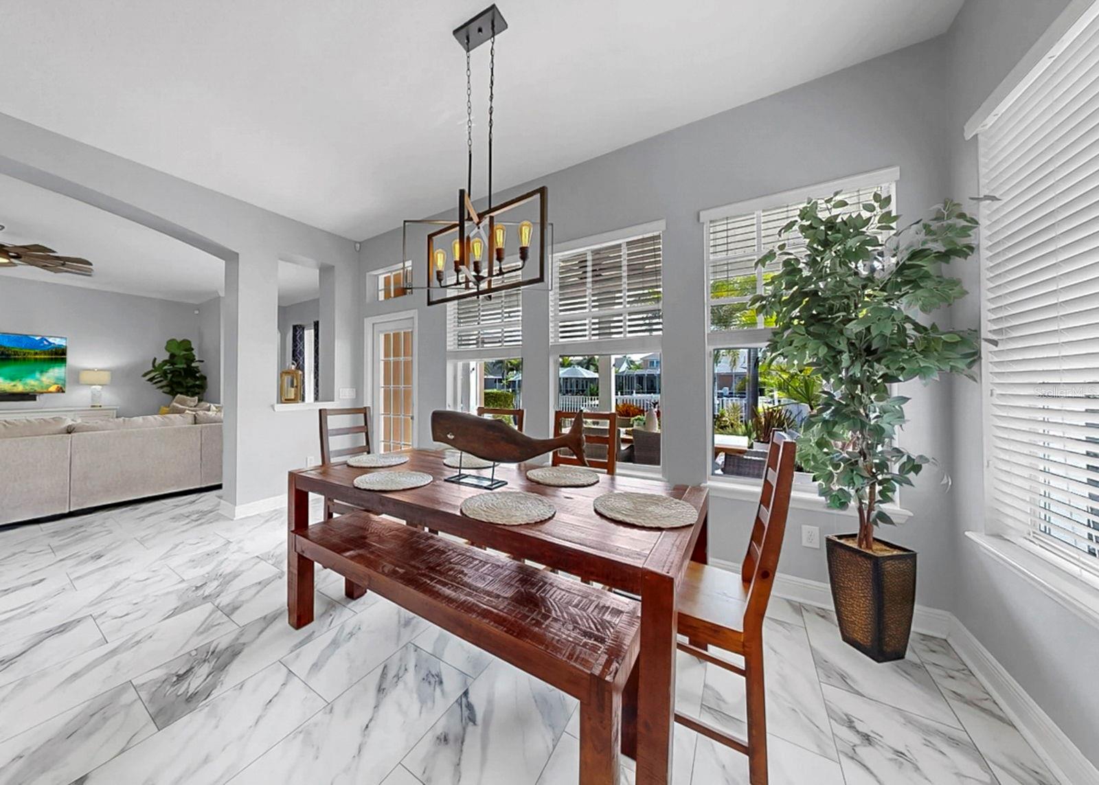 Listing photo id 33 for 5715 Sea Trout Place