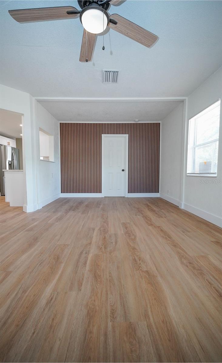 Image 32 of 94 For 546 16th Avenue S