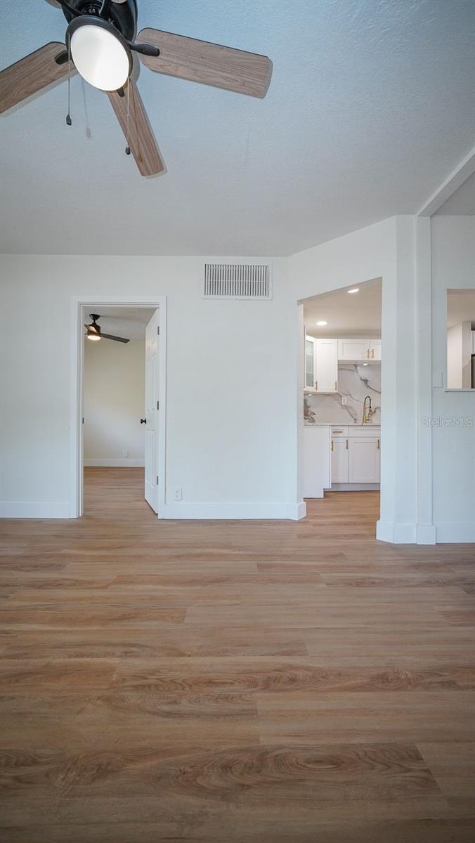 Image 45 of 94 For 546 16th Avenue S