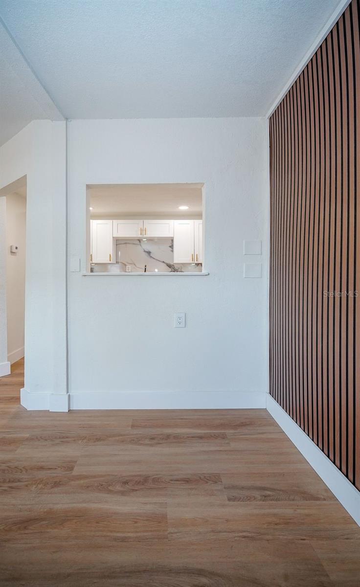 Image 47 of 94 For 546 16th Avenue S