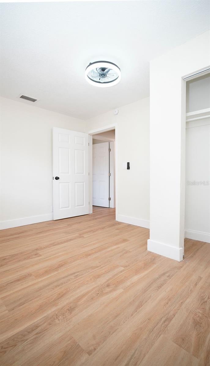 Image 65 of 94 For 546 16th Avenue S