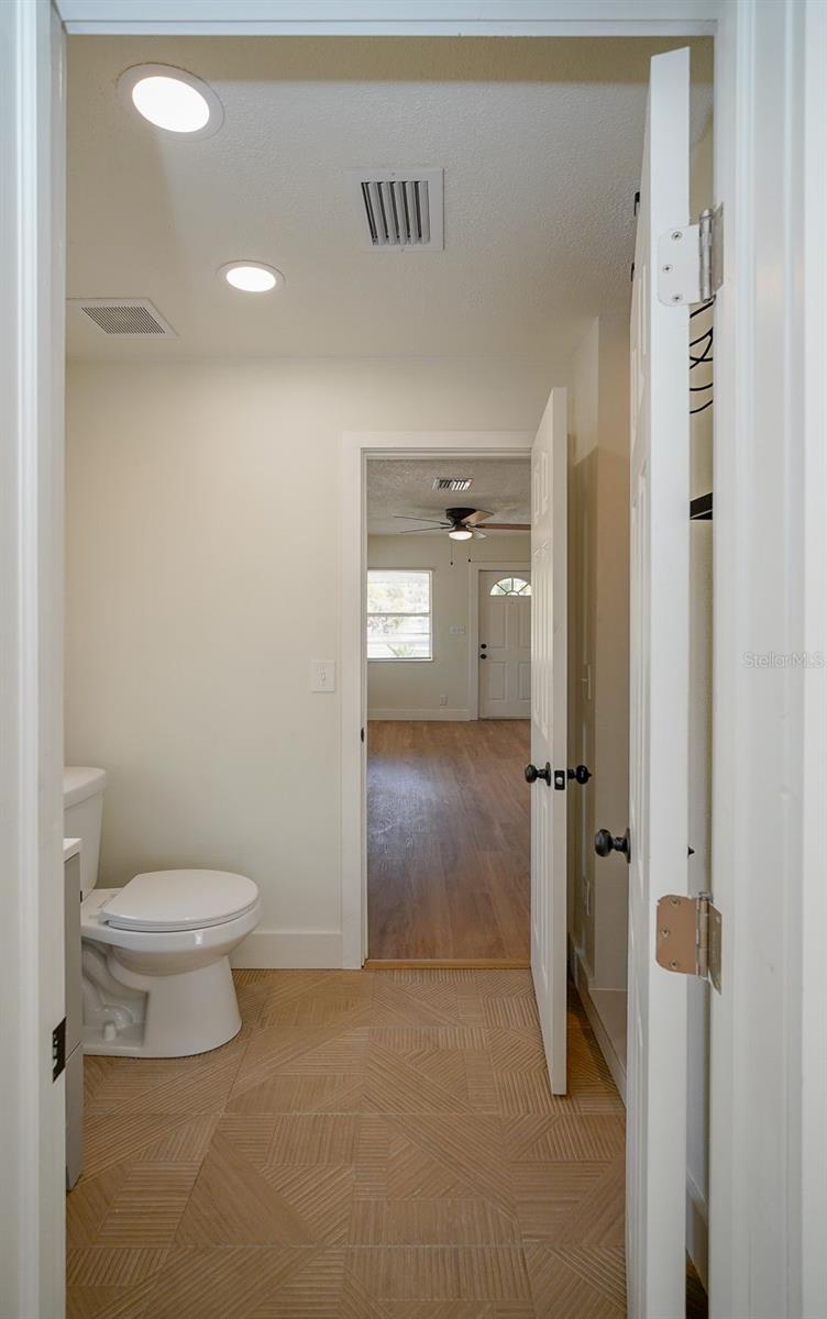 Image 86 of 94 For 546 16th Avenue S