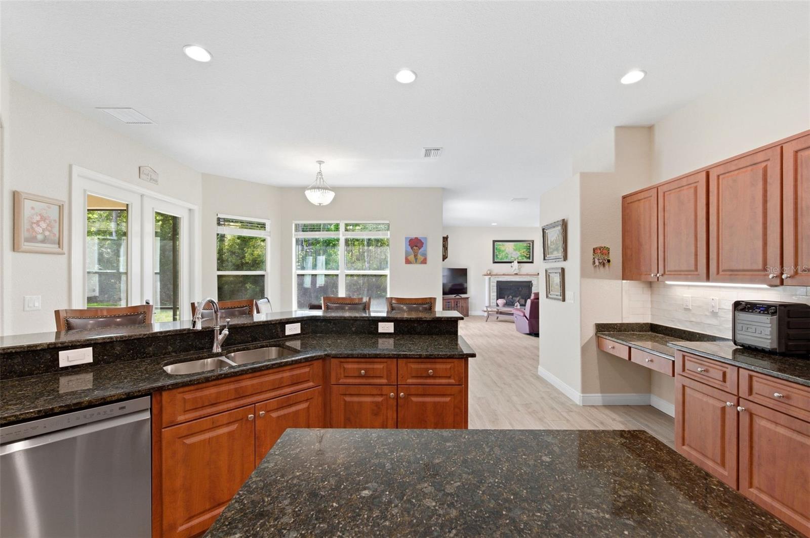 Image 14 of 87 For 4453 Lake In The Woods Drive