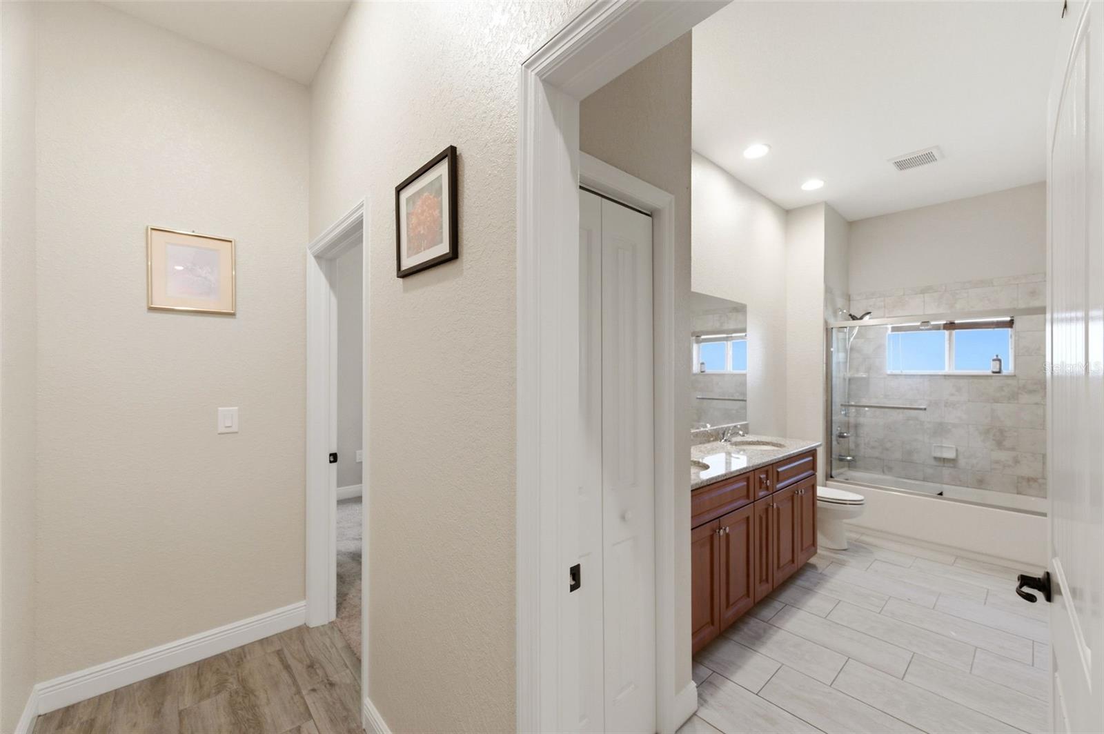 Image 43 of 87 For 4453 Lake In The Woods Drive