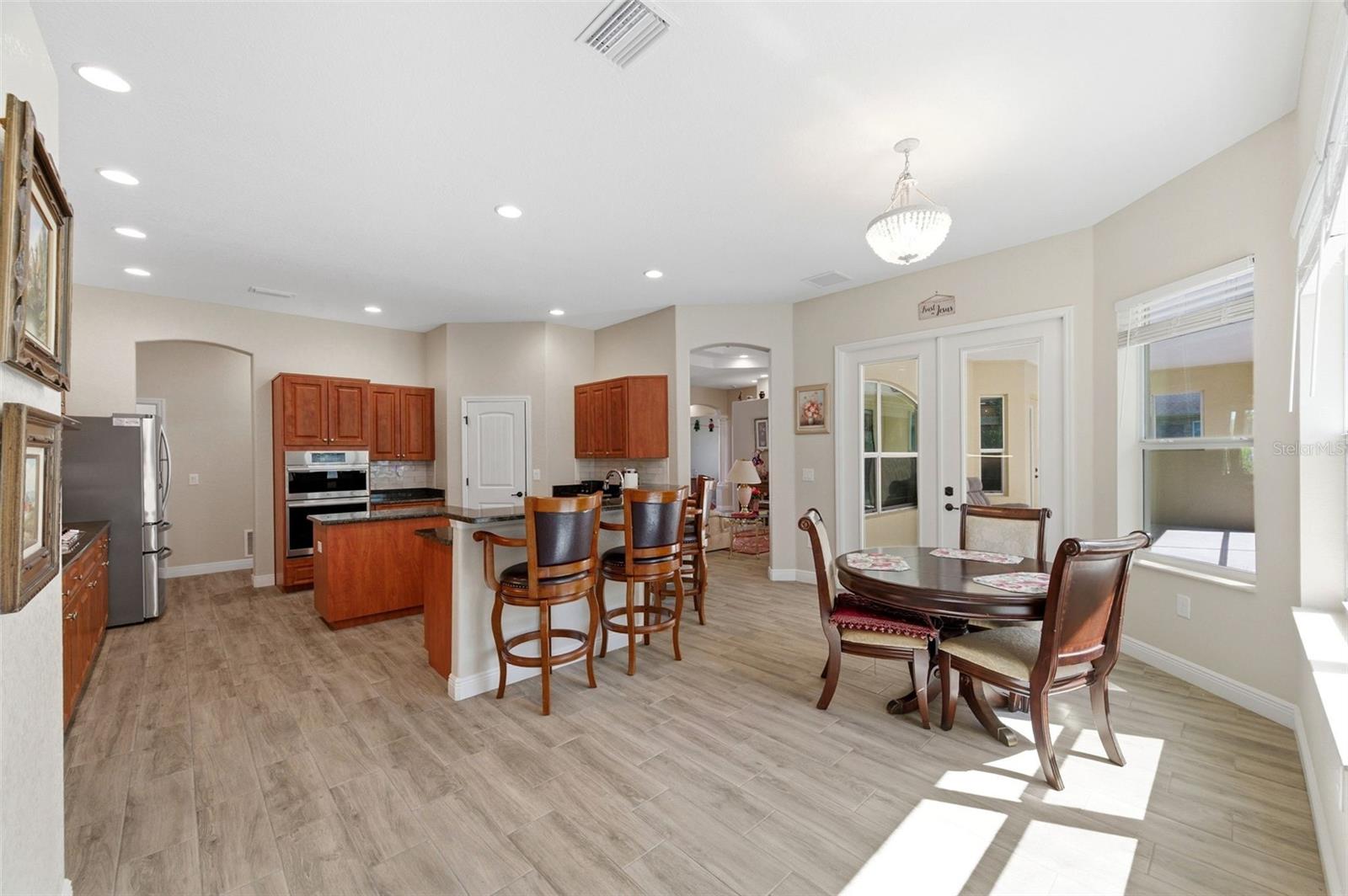 Image 8 of 87 For 4453 Lake In The Woods Drive