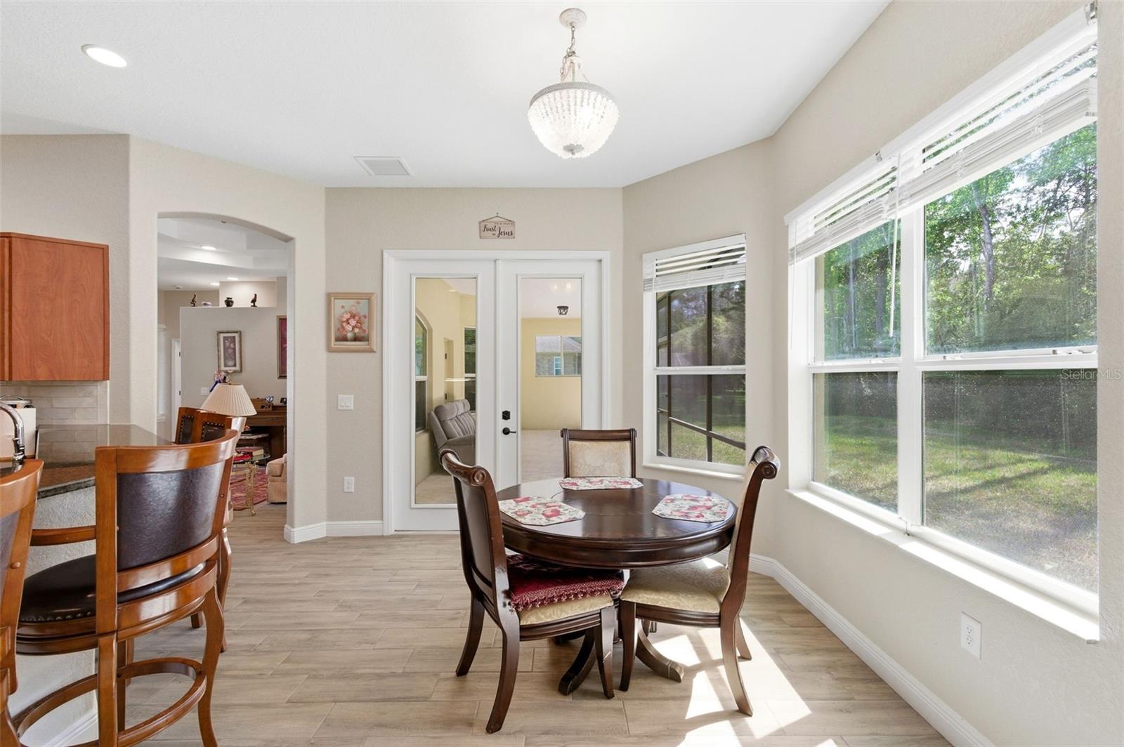 Image 9 of 87 For 4453 Lake In The Woods Drive