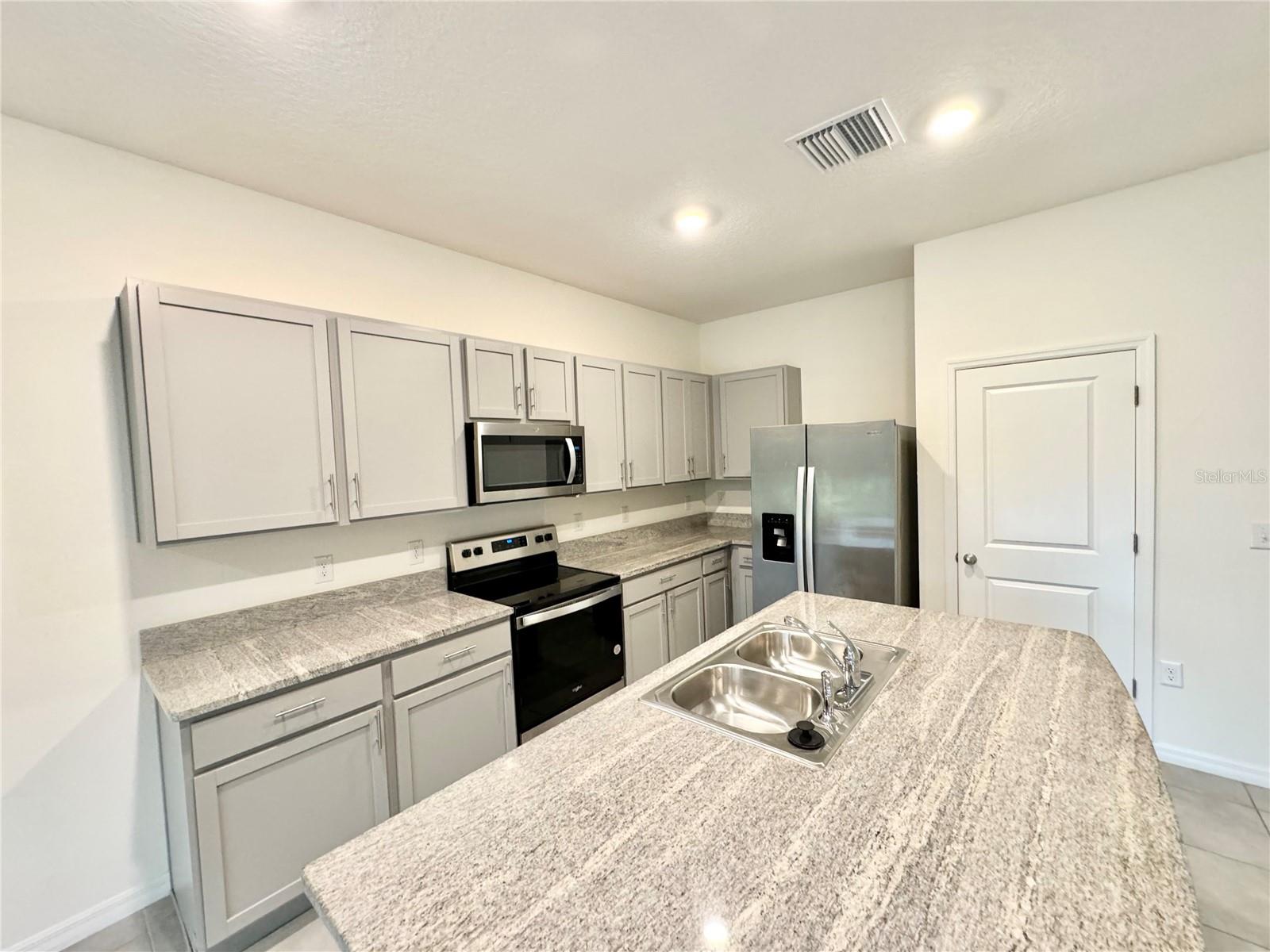 Image 25 of 84 For 1610 Colt Creek Place