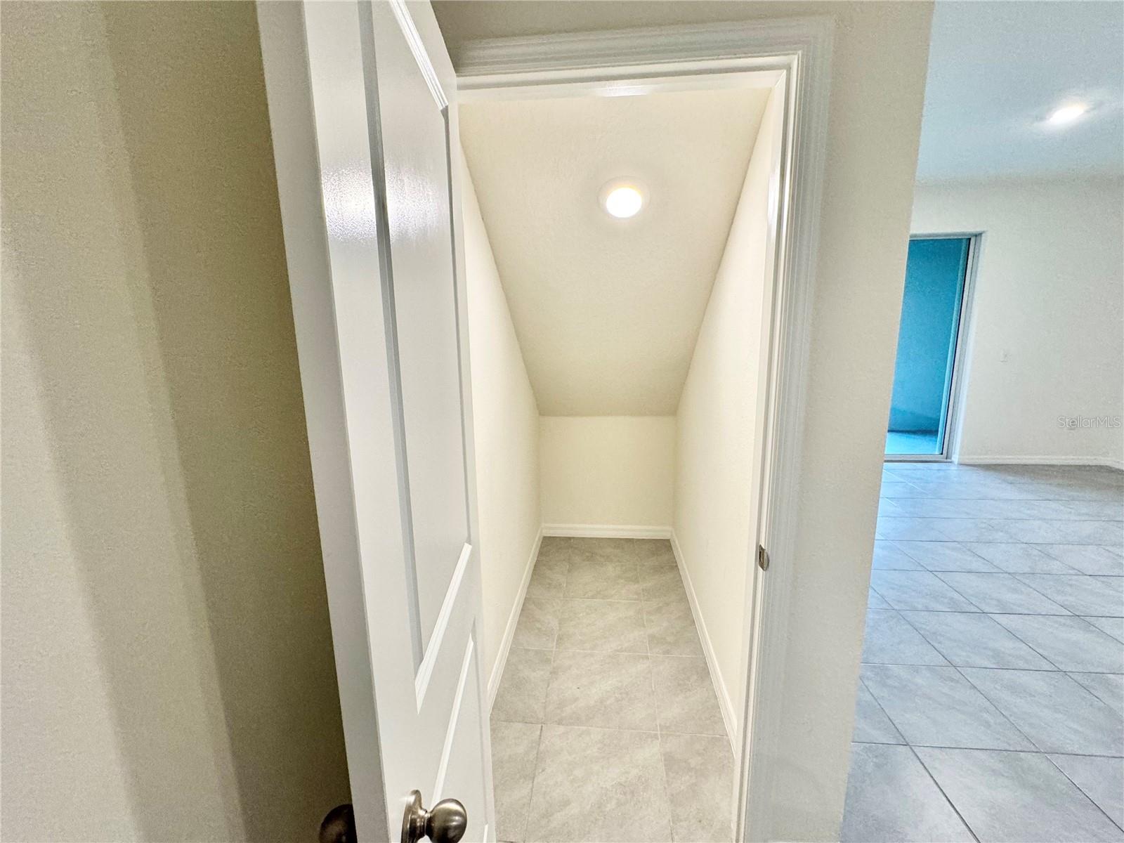 Image 30 of 84 For 1610 Colt Creek Place