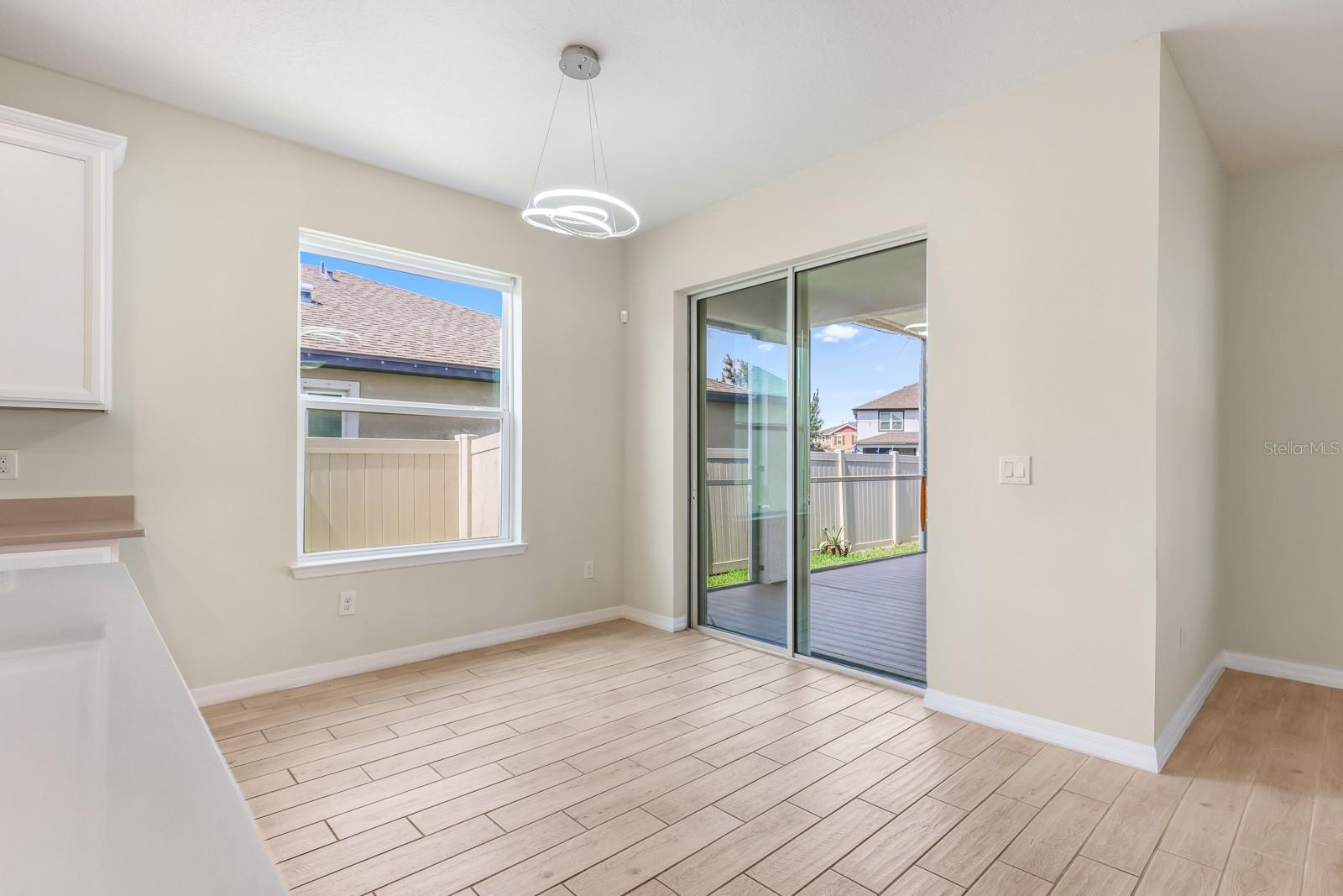 Image 15 of 44 For 13441 Palmera Vista Drive