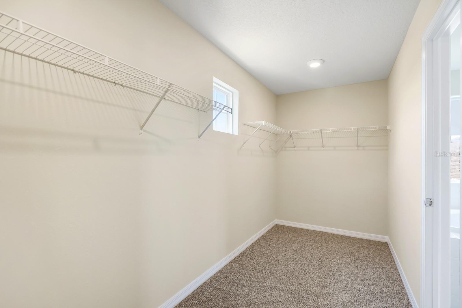 Image 28 of 44 For 13441 Palmera Vista Drive