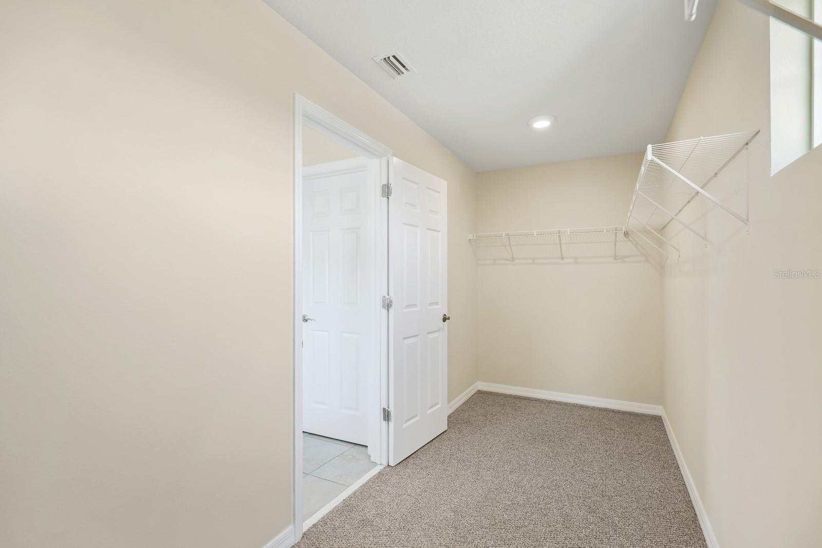 Image 29 of 44 For 13441 Palmera Vista Drive