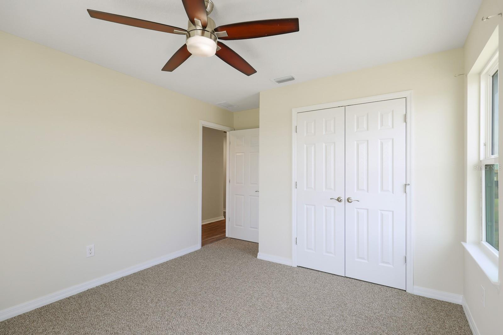 Image 34 of 44 For 13441 Palmera Vista Drive