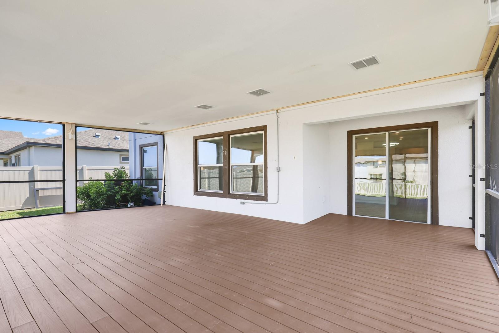 Image 40 of 44 For 13441 Palmera Vista Drive