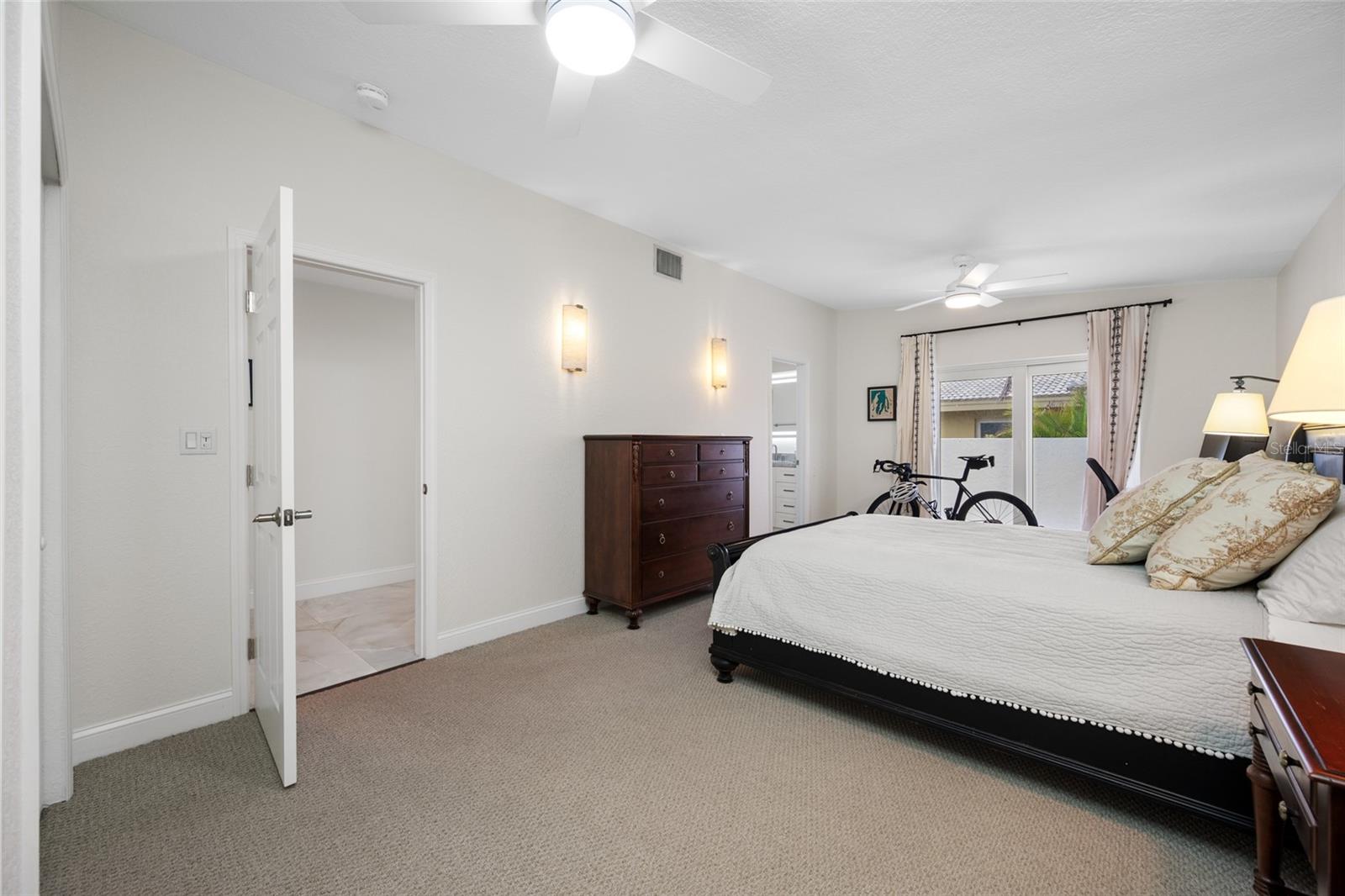 Image 25 of 100 For 540 59th Avenue