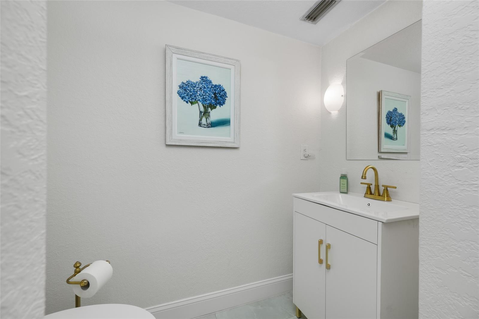 Image 32 of 100 For 540 59th Avenue