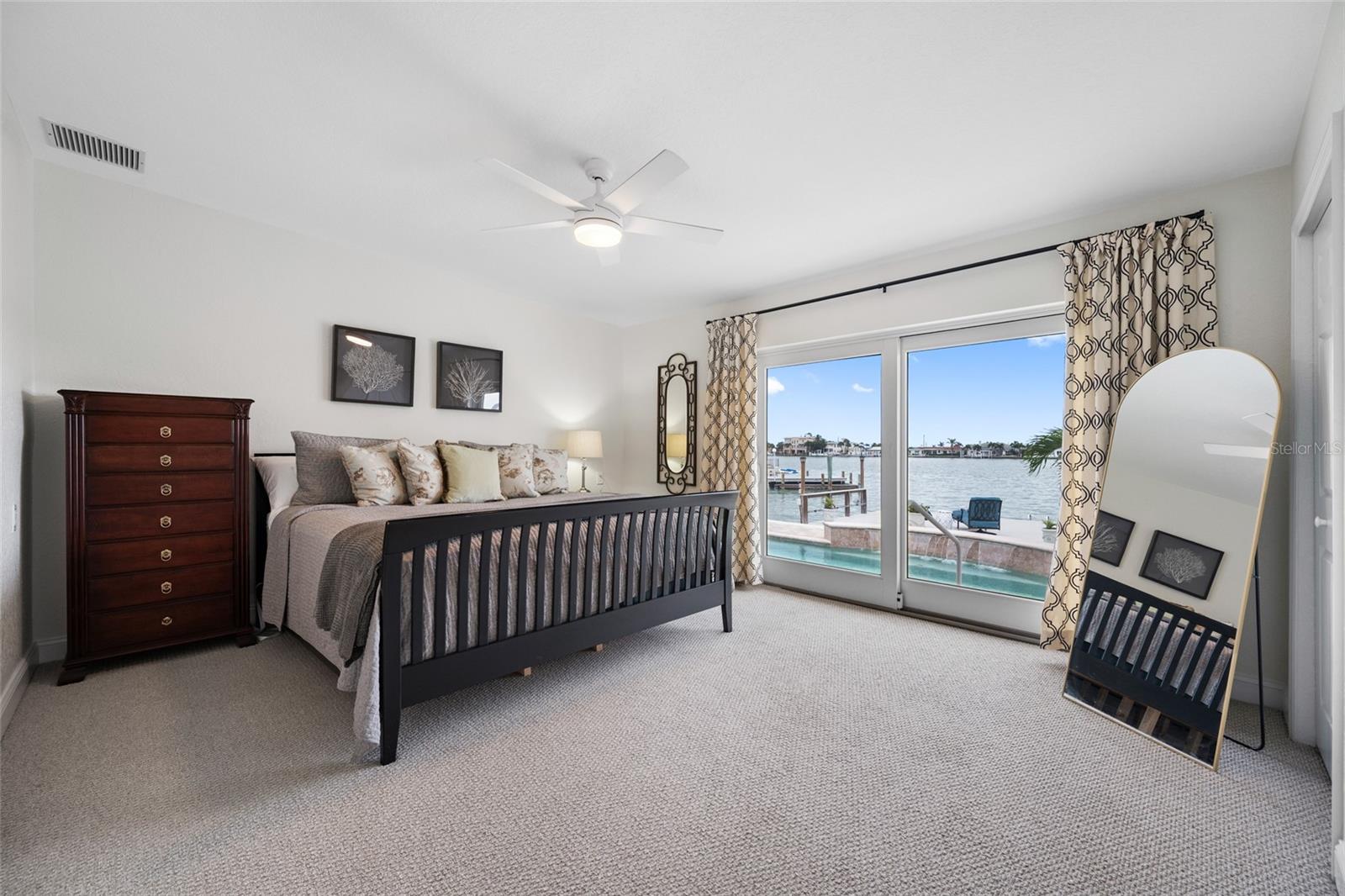 Image 7 of 100 For 540 59th Avenue