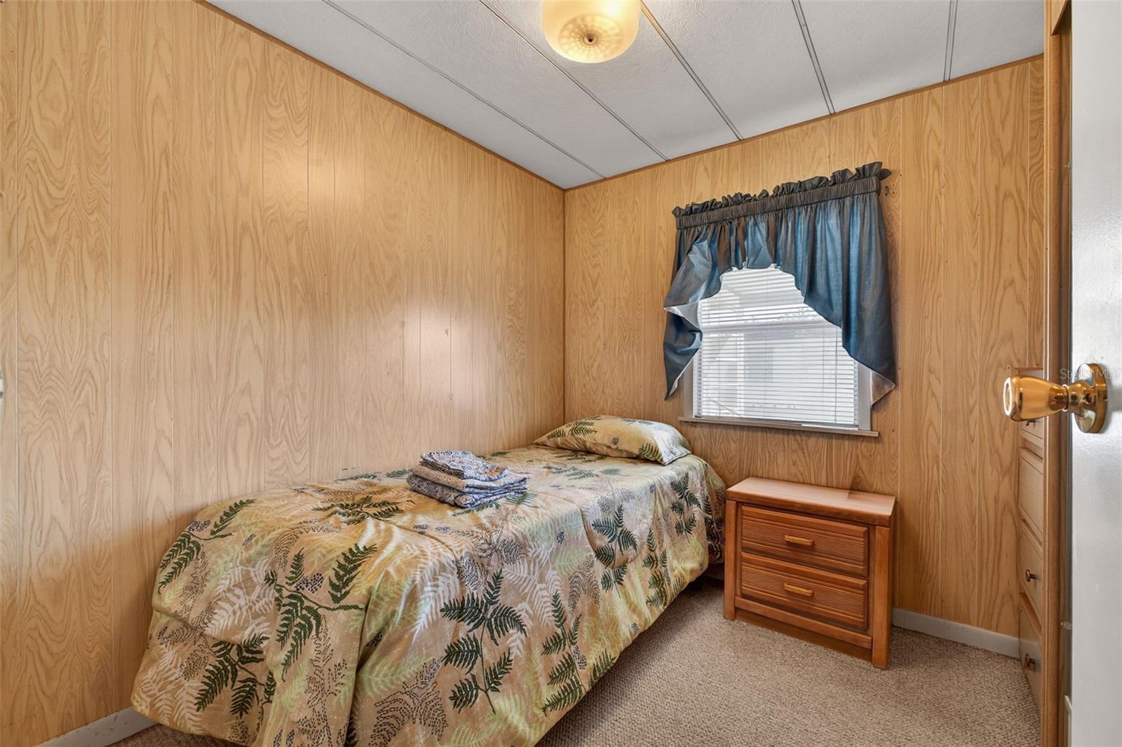 Image 23 of 32 For 39136 Flora Avenue