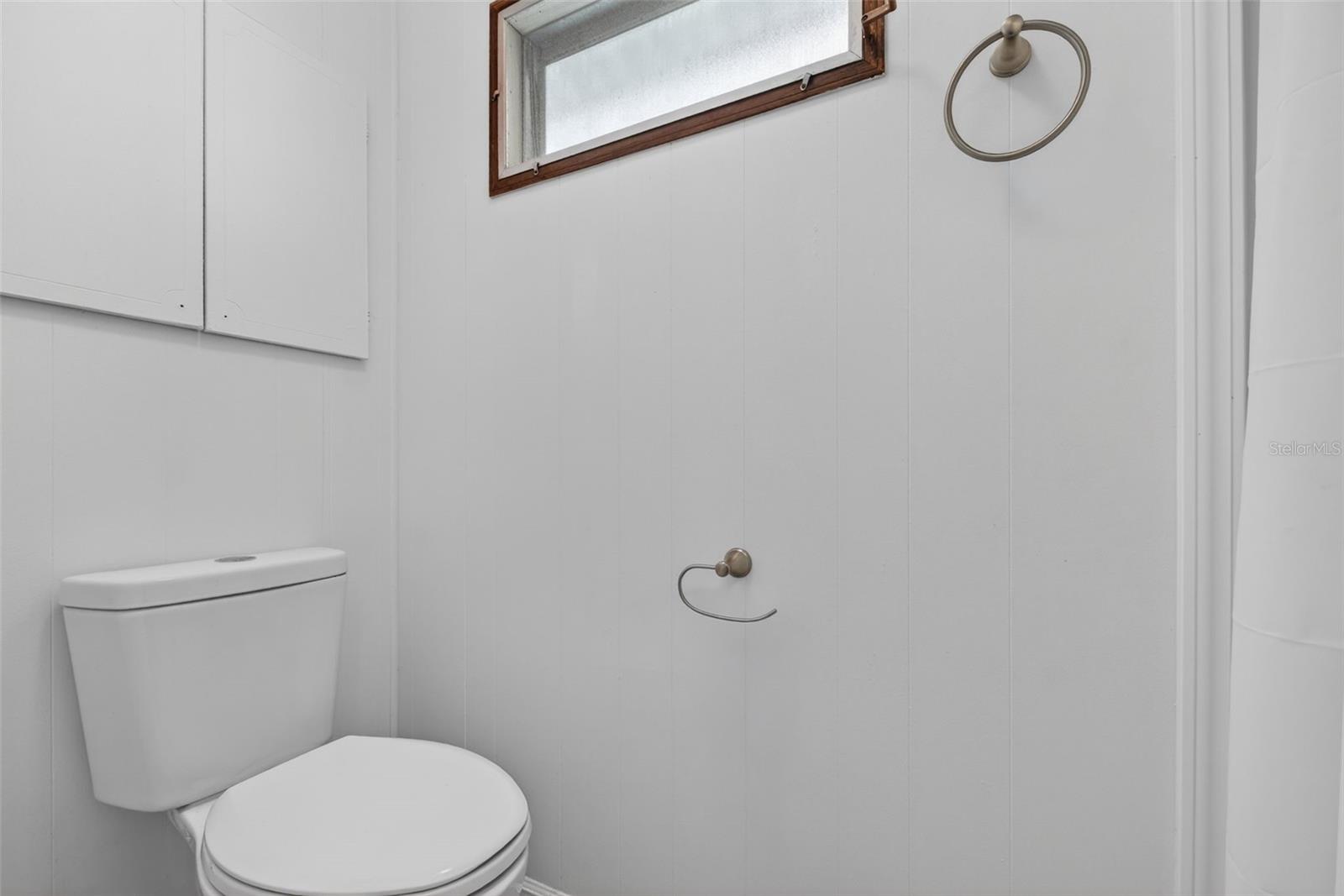 Image 24 of 32 For 39136 Flora Avenue