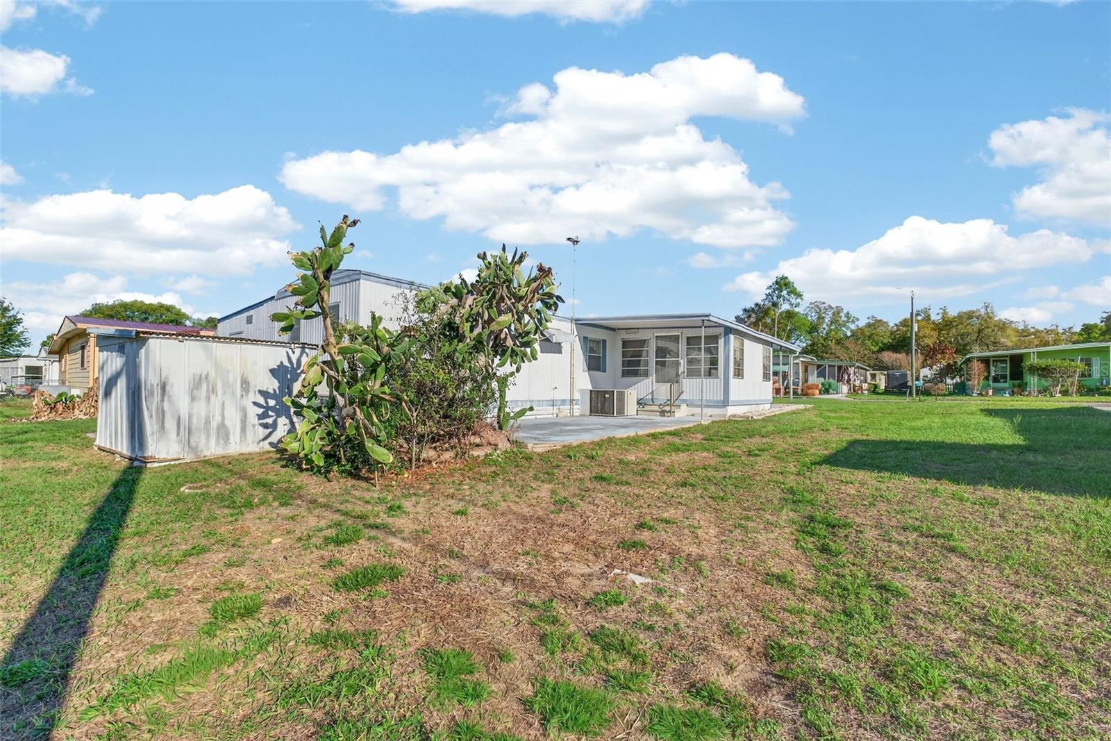 Image 29 of 32 For 39136 Flora Avenue