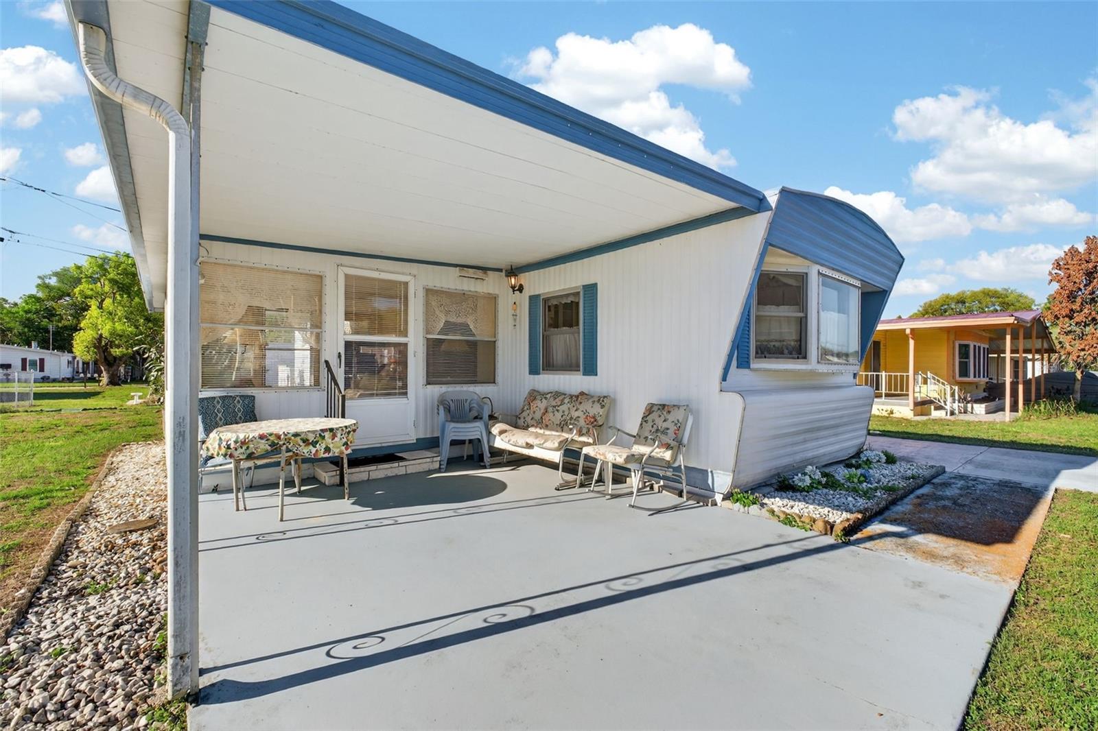 Image 7 of 32 For 39136 Flora Avenue