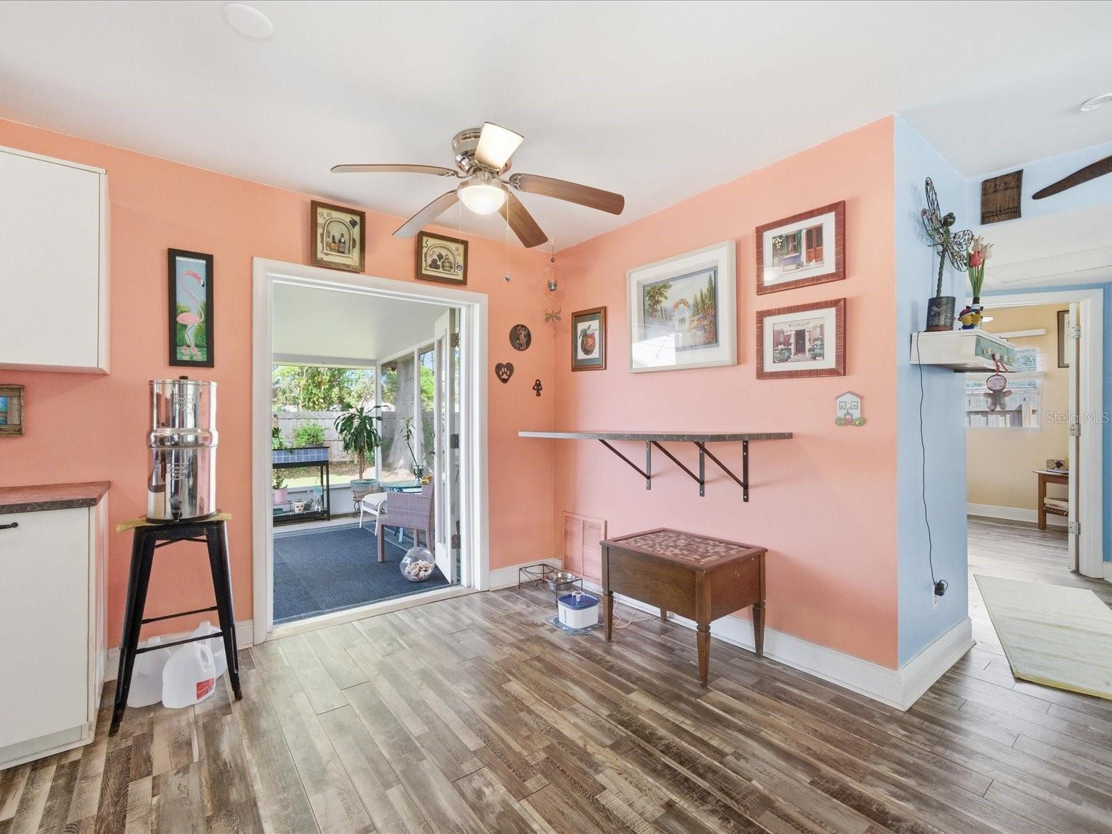 Image 6 of 35 For 10698 106th Street