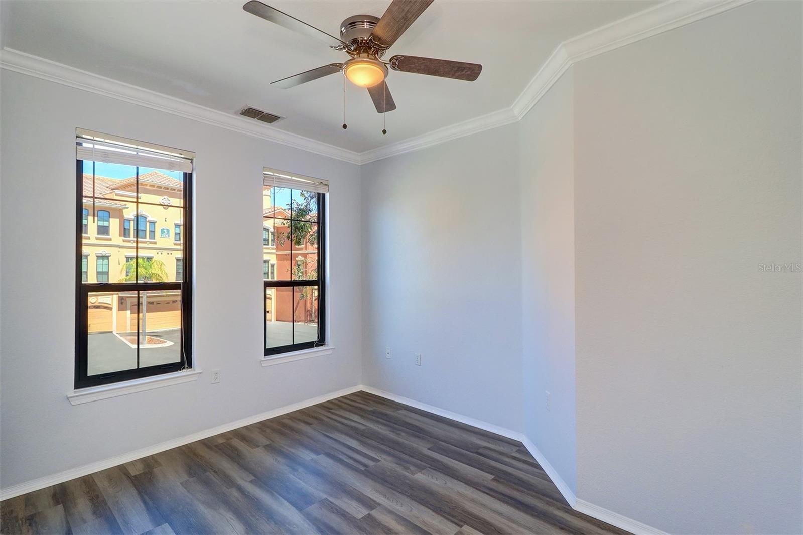 Image 13 of 49 For 2722 Via Tivoli  422b