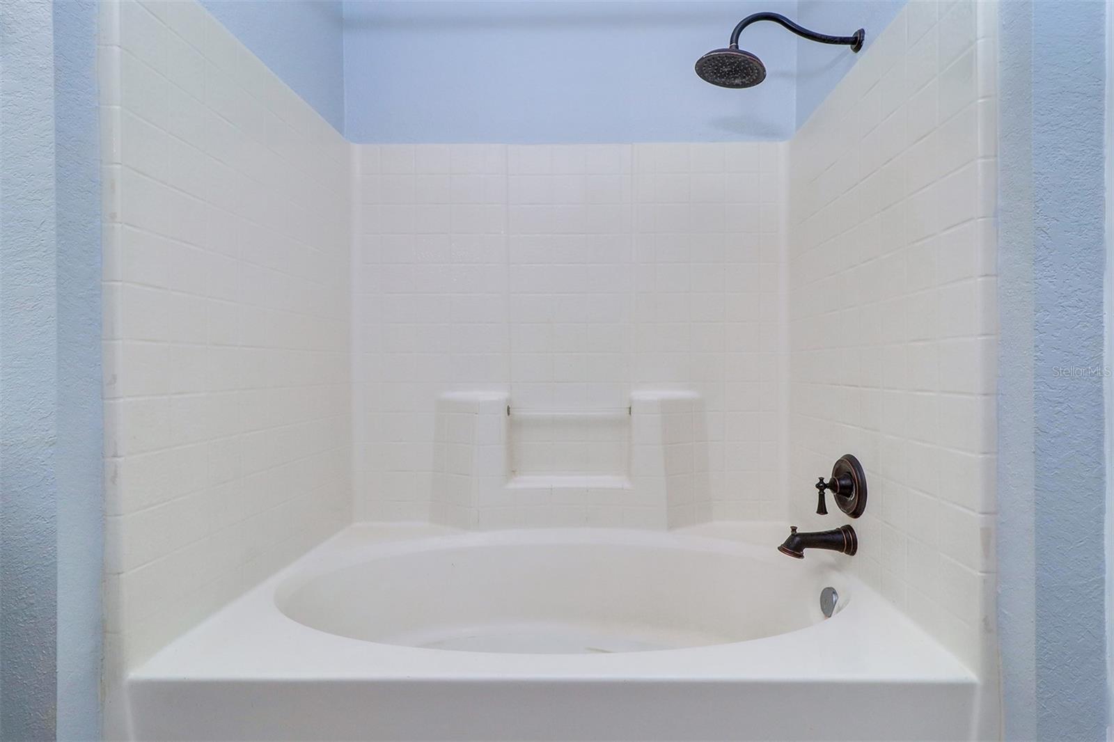 Image 19 of 49 For 2722 Via Tivoli  422b