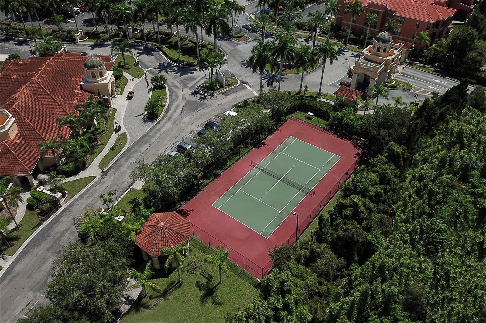 Image 47 of 49 For 2722 Via Tivoli  422b