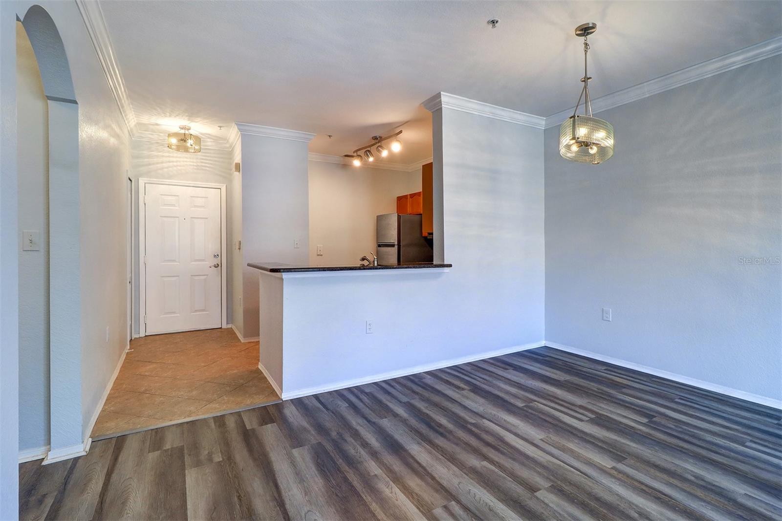 Image 9 of 49 For 2722 Via Tivoli  422b