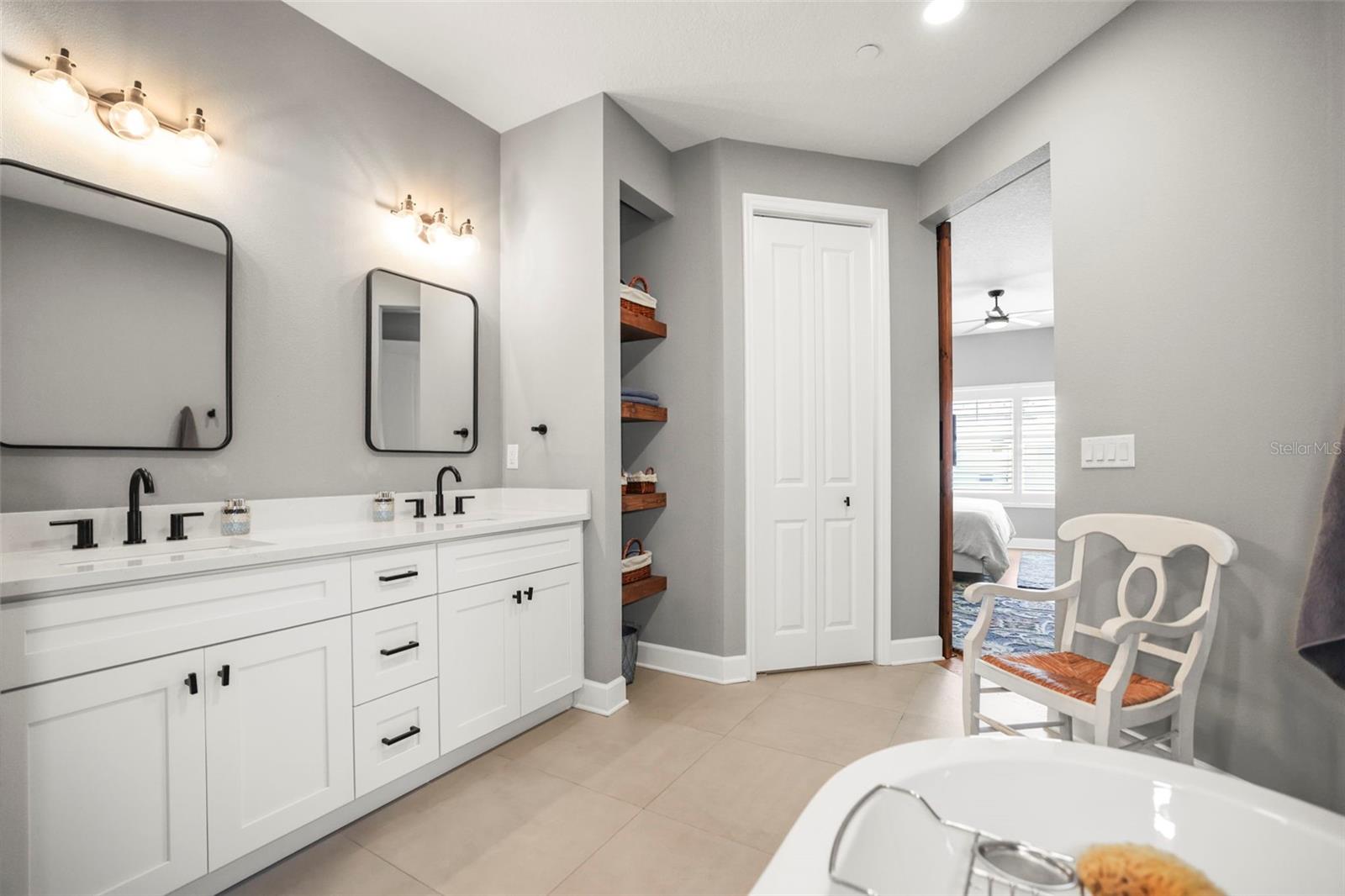 Image 43 of 73 For 1340 Bayshore Boulevard 502