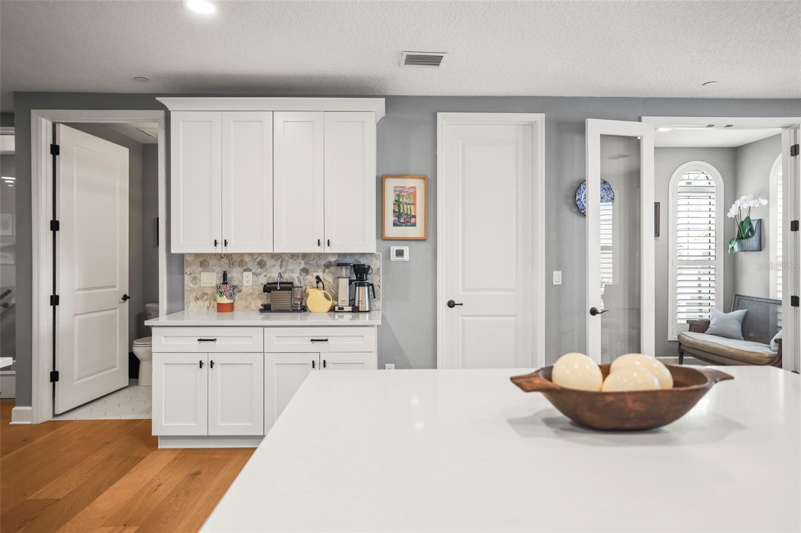 Image 53 of 73 For 1340 Bayshore Boulevard 502