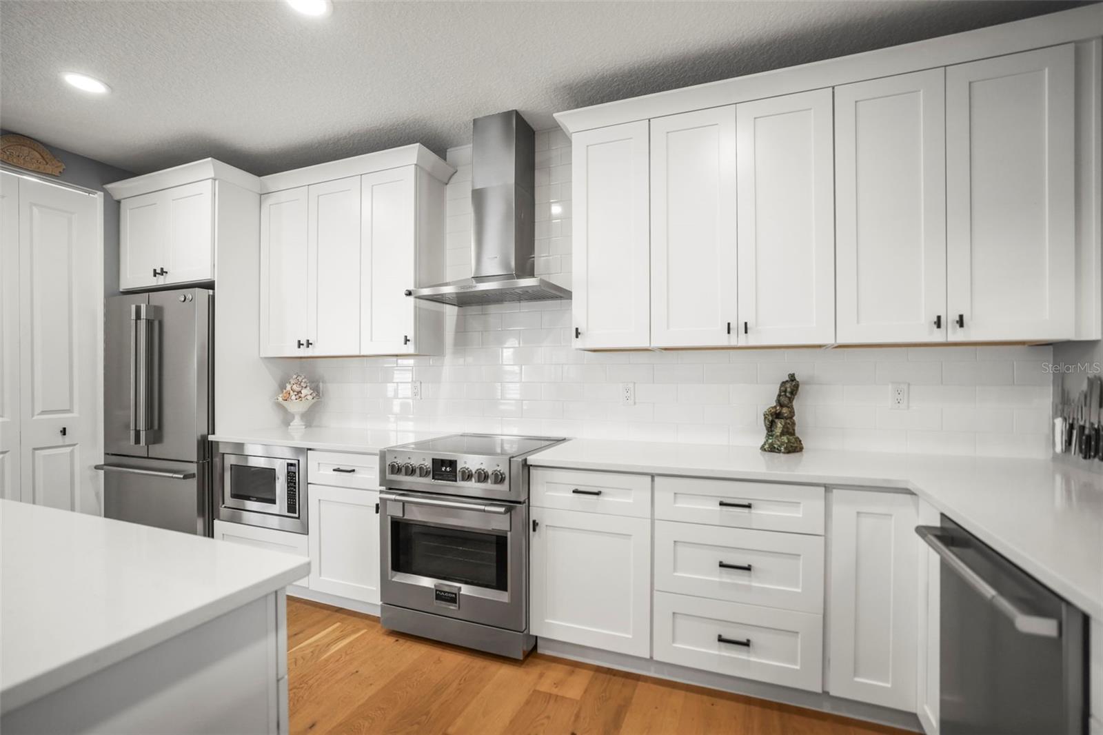 Image 6 of 73 For 1340 Bayshore Boulevard 502