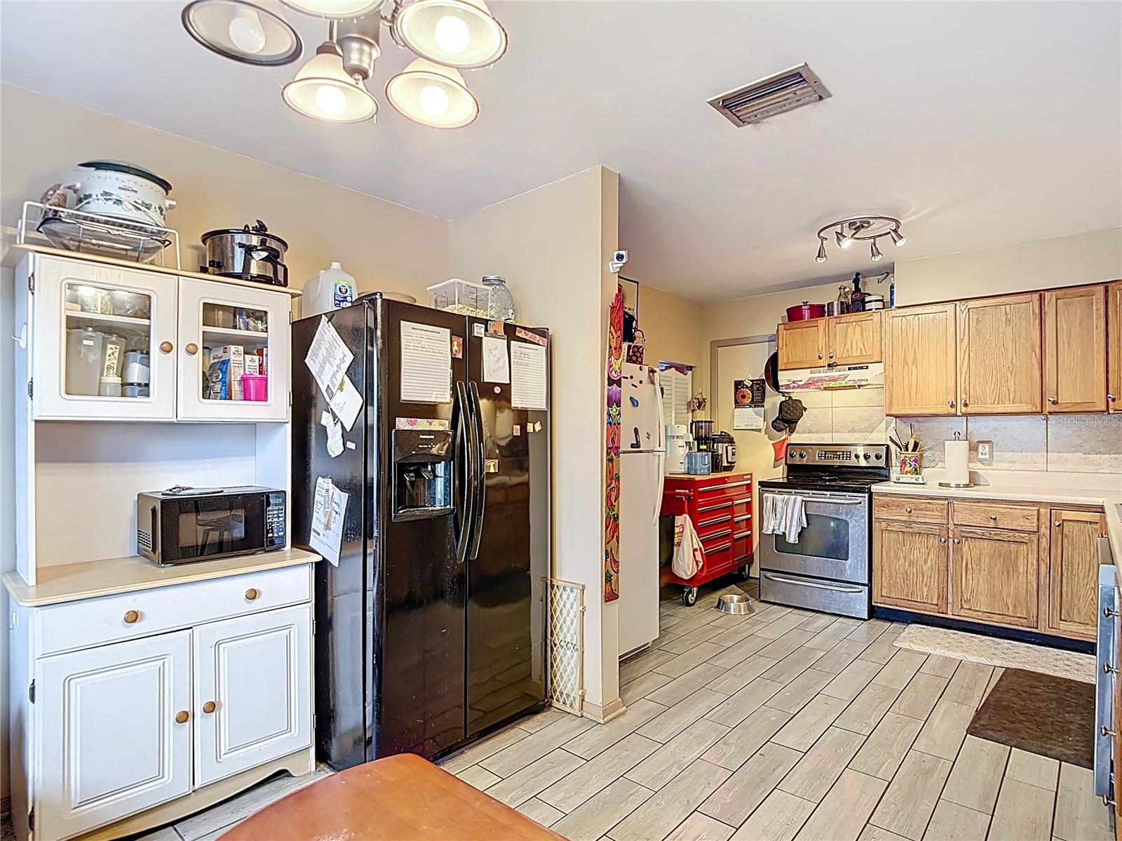 Image 8 of 64 For 201 Mason Street