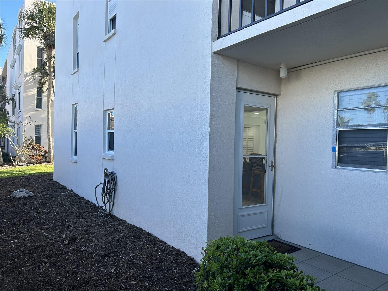 Image 2 of 53 For 7625 Sun Island Drive S 108