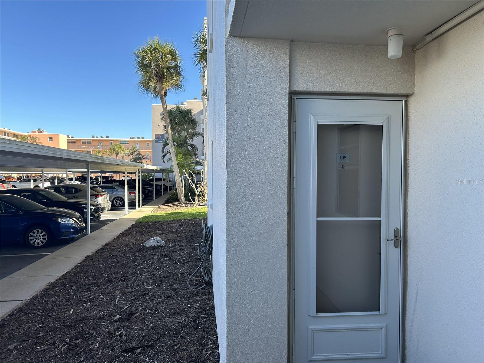 Image 38 of 53 For 7625 Sun Island Drive S 108