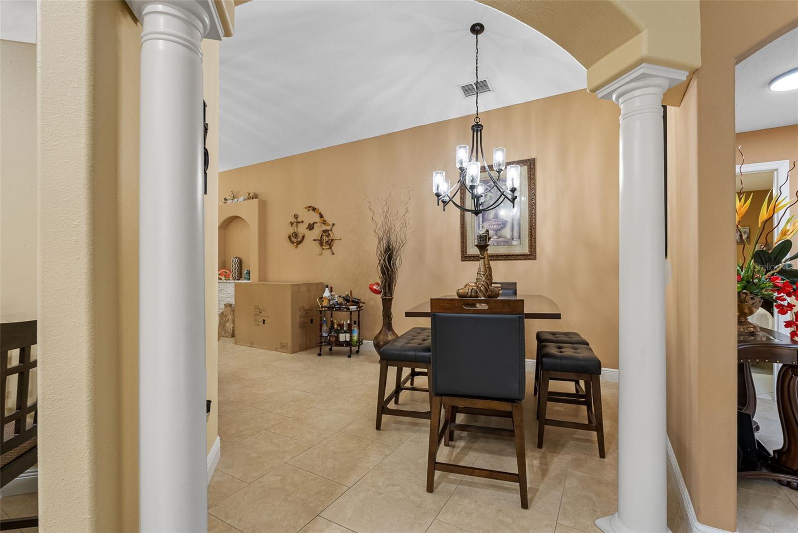 Image 29 of 58 For 10407 Woodmere Road