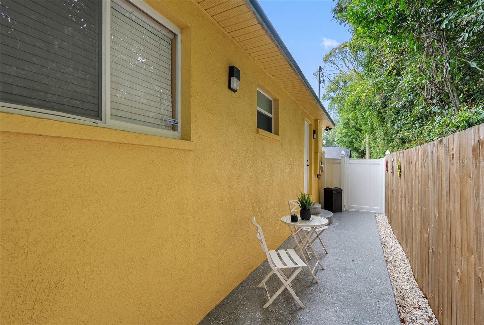 Image 41 of 58 For 10407 Woodmere Road