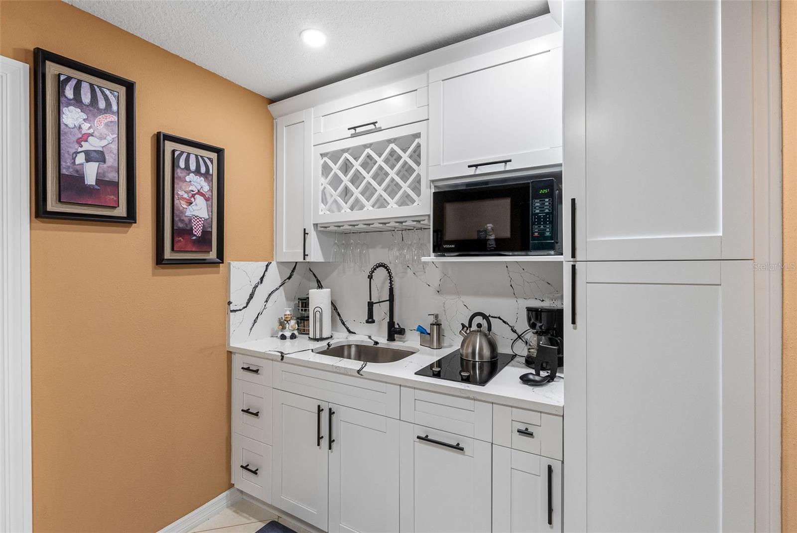 Image 44 of 58 For 10407 Woodmere Road