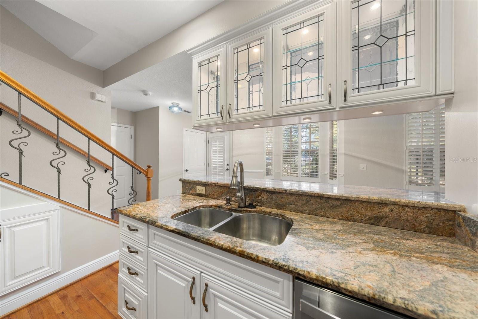 Image 11 of 51 For 2920 El Prado Boulevard 13