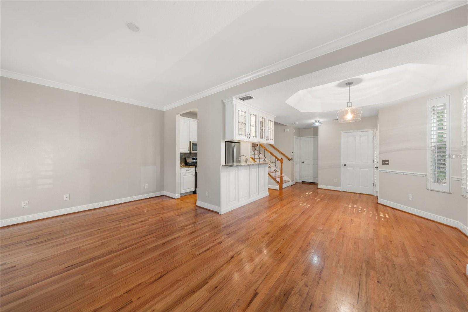 Image 13 of 51 For 2920 El Prado Boulevard 13