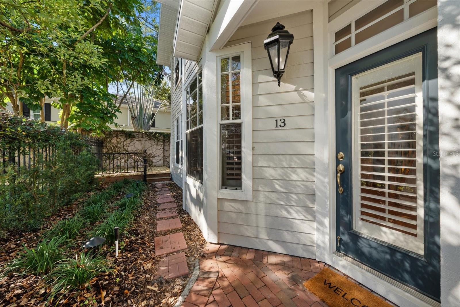 Image 38 of 51 For 2920 El Prado Boulevard 13