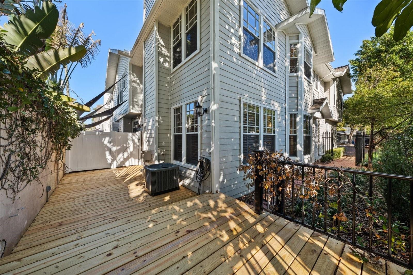 Image 42 of 51 For 2920 El Prado Boulevard 13