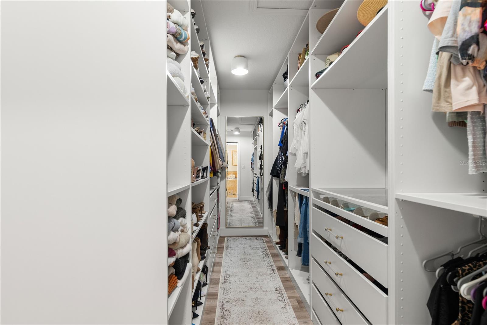 Image 22 of 52 For 11930 Lake Boulevard