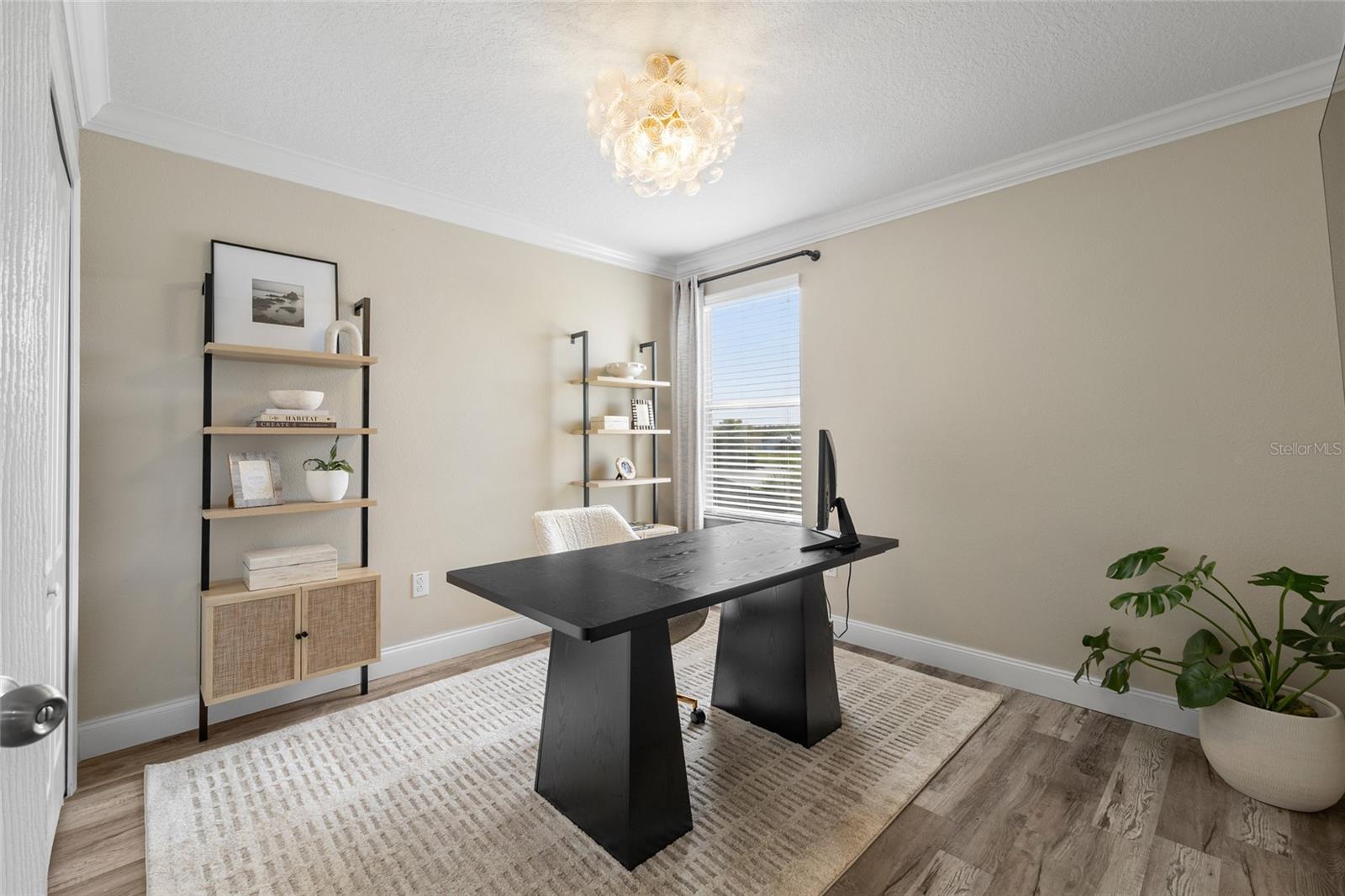 Image 27 of 52 For 11930 Lake Boulevard