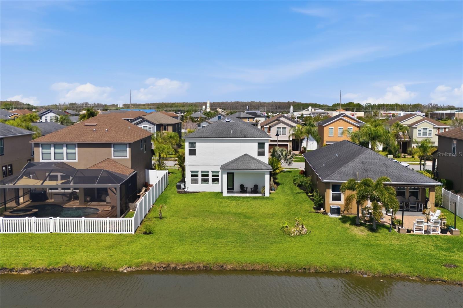 Image 39 of 52 For 11930 Lake Boulevard